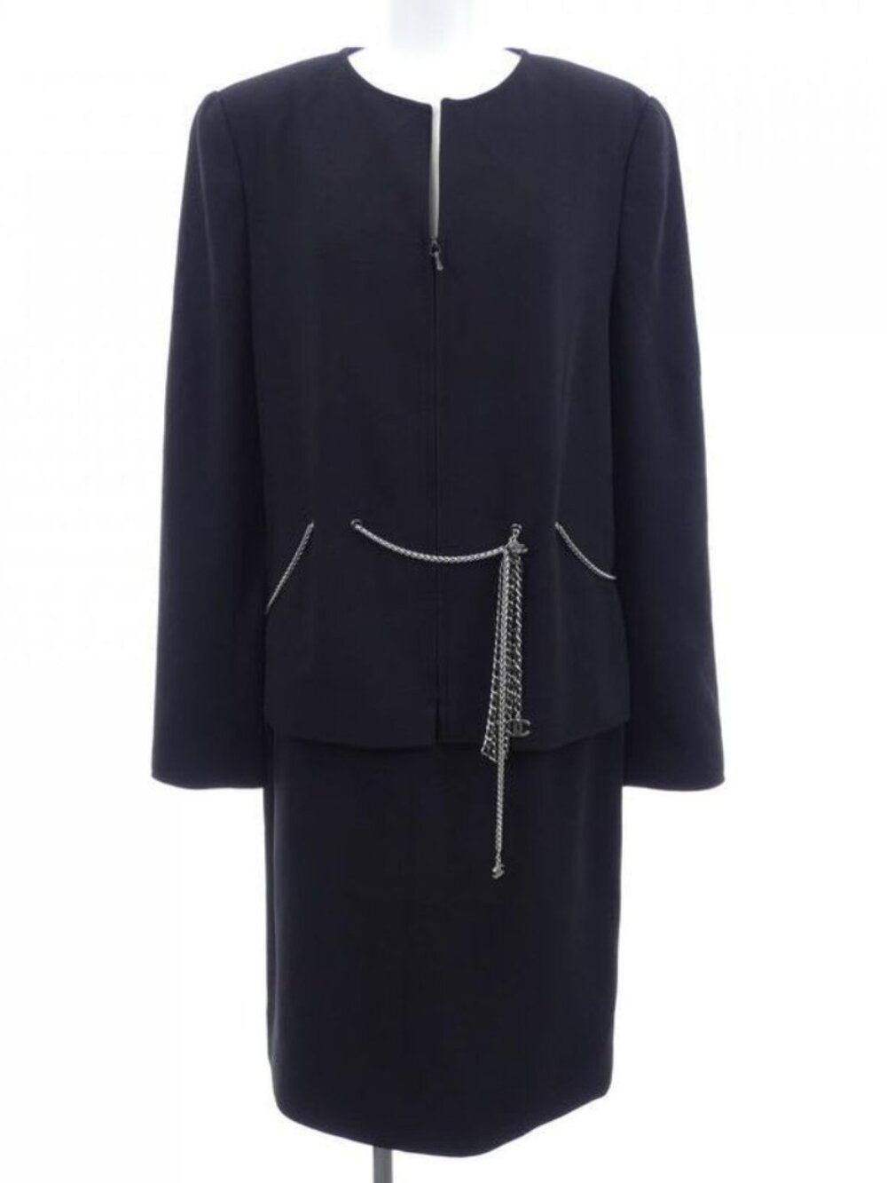 Chanel 98 P Suit Vintage - Picture 3 of 12